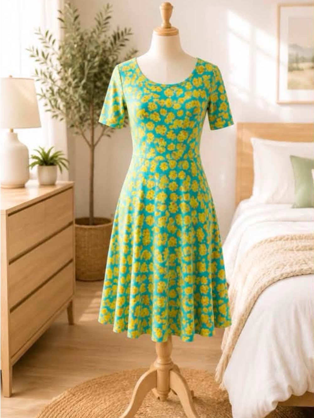 NWT LuLaRoe Nicole Dress XS Turquoise Yellow Floral Fit & Flare